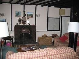 The Horseshoe Guesthouse