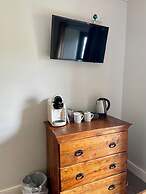 Jabajak Vineyard Restaurant With Rooms