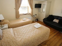 Moor End Bed and Breakfast