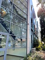 Best Western Plus Camperdown Suites