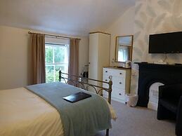 Bryn Derwen Guest House