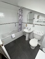 Bryn Derwen Guest House