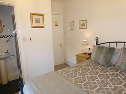 Bryn Derwen Guest House