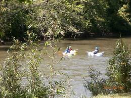 Riverbend Lodging