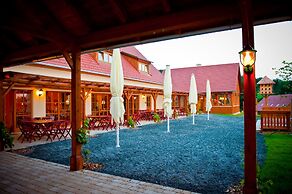 JUFA Hotel Tieschen - Bio Landerlebnis