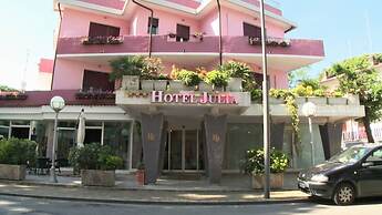 Hotel Julia