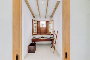 Cinnamon Hakuraa Huraa Maldives