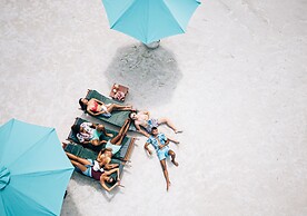 Cinnamon Hakuraa Huraa Maldives