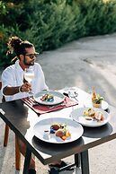 Cinnamon Hakuraa Huraa Maldives