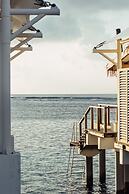 Cinnamon Hakuraa Huraa Maldives