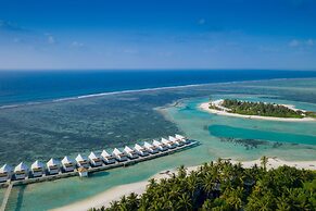 Cinnamon Hakuraa Huraa Maldives