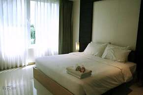 The Baycliff Residence