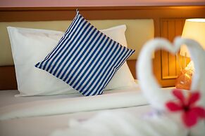 Bay Beach Resort