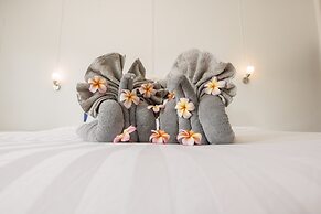 Bay Beach Resort