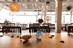 Bay Beach Resort