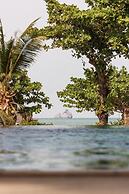 Bay Beach Resort