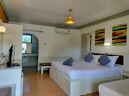 Bay Beach Resort