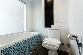 7Q Patong Beach Hotel