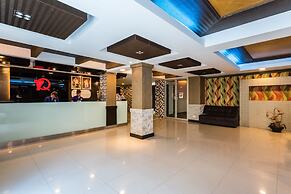 7Q Patong Beach Hotel