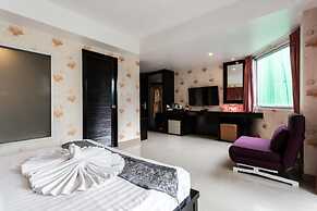 7Q Patong Beach Hotel