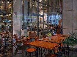Pullman Jakarta Central Park