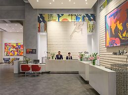 Pullman Jakarta Central Park