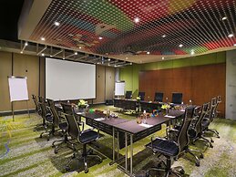 Pullman Jakarta Central Park