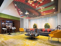 Pullman Jakarta Central Park