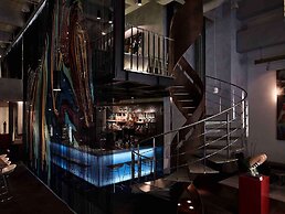 Pullman Jakarta Central Park