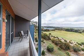 Cosy Corner Seaview Apartments