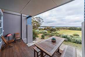 Cosy Corner Seaview Apartments