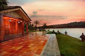 Fragrant Nature Backwater Resort & Ayurveda Spa
