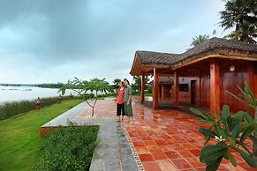 Fragrant Nature Backwater Resort & Ayurveda Spa