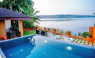 Fragrant Nature Backwater Resort & Ayurveda Spa