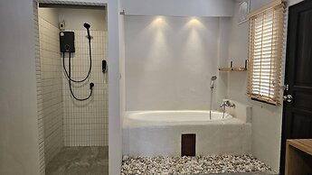 Sea Garden Resort - Haad Chao Phao