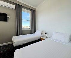 The Sunnyside Tavern, Broadmeadow