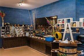 Radisson Blu Resort Goa Cavelossim Beach