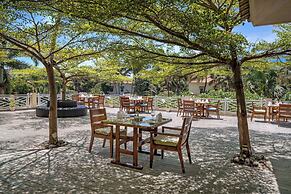 Radisson Blu Resort Goa Cavelossim Beach