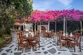 Radisson Blu Resort Goa Cavelossim Beach