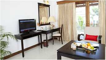 Radisson Blu Resort Goa Cavelossim Beach