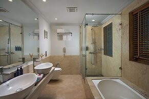 Radisson Blu Resort Goa Cavelossim Beach