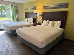 Parkwood Lodge - Door County