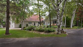 Parkwood Lodge - Door County