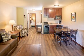 Parkwood Lodge - Door County