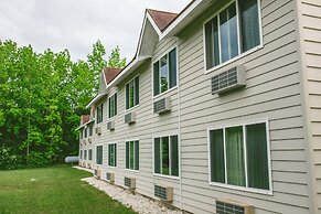 Parkwood Lodge - Door County