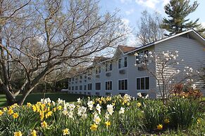 Parkwood Lodge - Door County