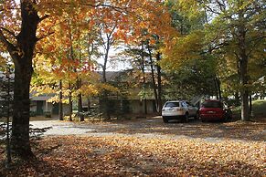 Parkwood Lodge - Door County