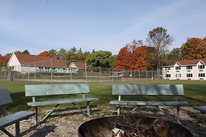 Parkwood Lodge - Door County