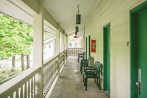 Parkwood Lodge - Door County