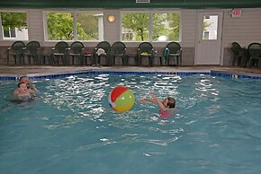 Parkwood Lodge - Door County